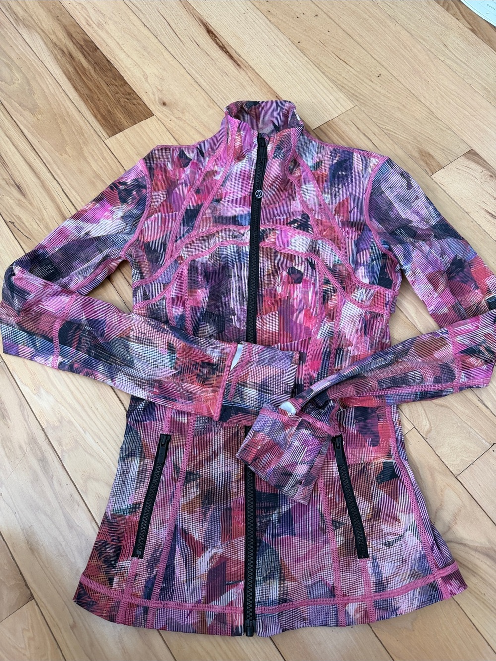 lululemon Pink and Purple Abstract define jacket